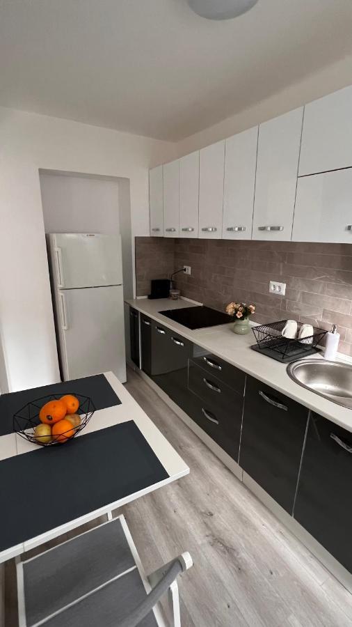 Cotroceni Studio Apartment Bucureşti Exterior foto